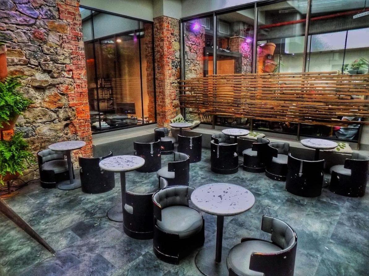 Poshtel Bilbao - Premium Hostel Экстерьер фото
