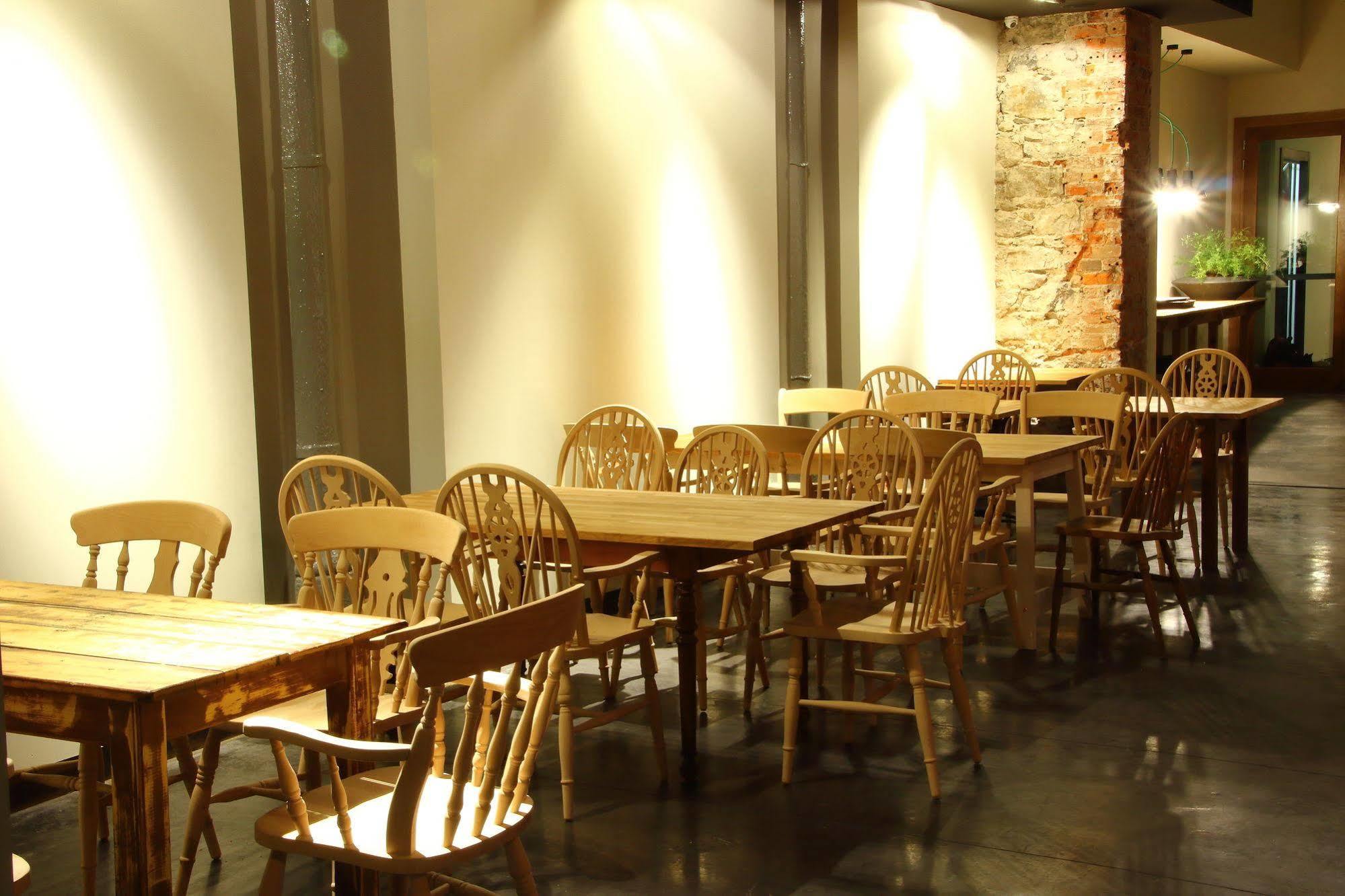 Poshtel Bilbao - Premium Hostel Экстерьер фото