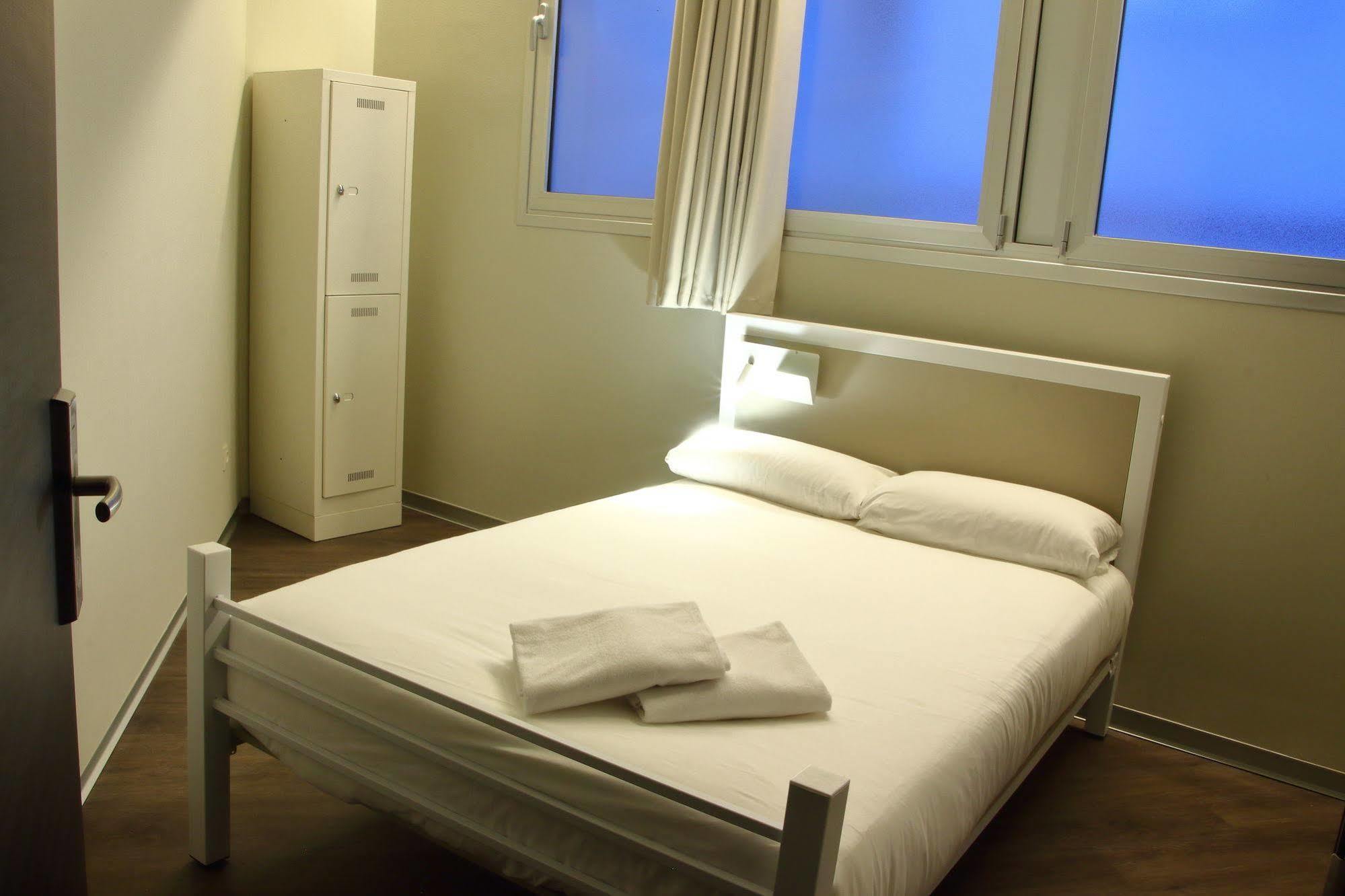 Poshtel Bilbao - Premium Hostel Экстерьер фото